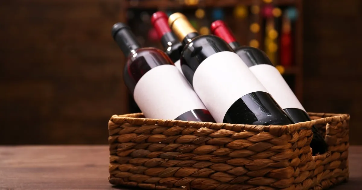 celebrate the seasons with style